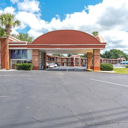 Oyo Hotel Mustang Silver Spring Fl Силвър Спрингс Екстериор снимка