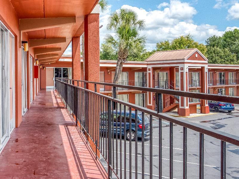 Oyo Hotel Mustang Silver Spring Fl Силвър Спрингс Екстериор снимка